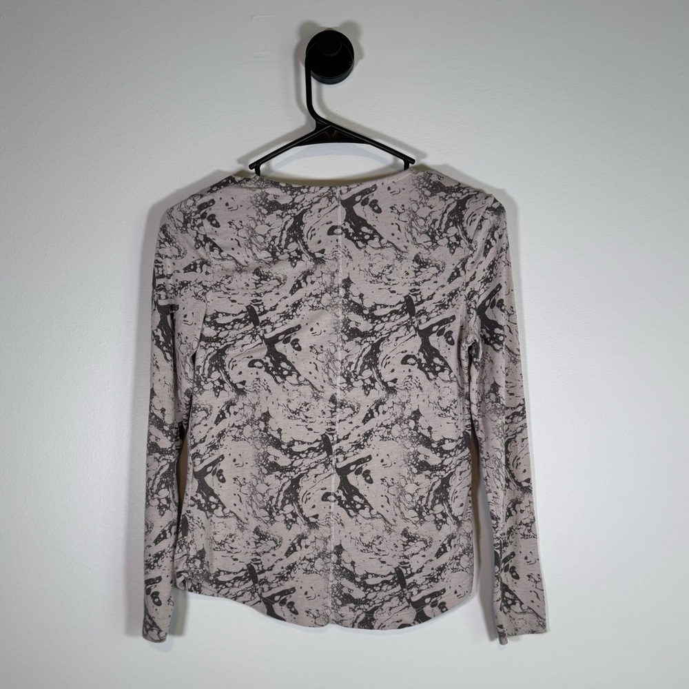 Y2K Grunge Marble Print Long Sleeve Top - Picture 3 of 4